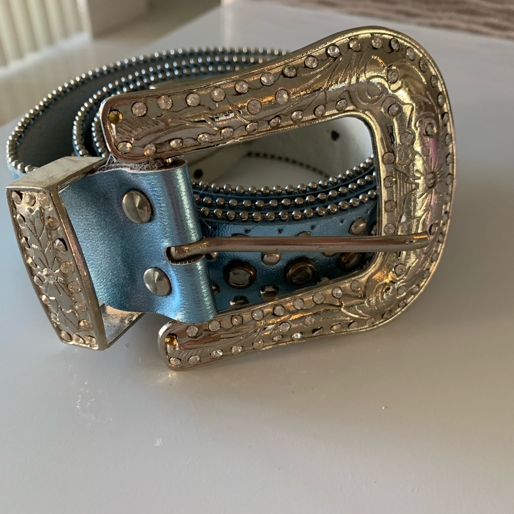 💜💜 SET OF THREE RHINESTONE BELTS - Picture 2 of 6